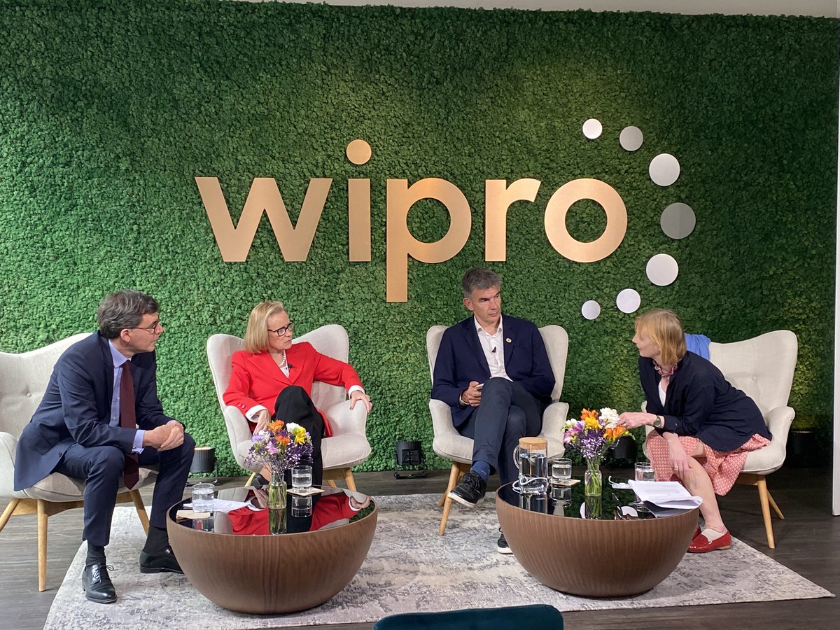 catherinehoweuk's tweet photo. Almost ready to kick off our second @EconomistEvents panel moderated by @annemcelvoy, with Merck CEO Belén Garijo, Google EMEA president @MattBrittin and Wipro CEO-Europe Pierre Bruno discussing leadership and resilience in Europe, supported by @Wipro #WEF22 #Davos https://t.co/PKsrgDDtDn