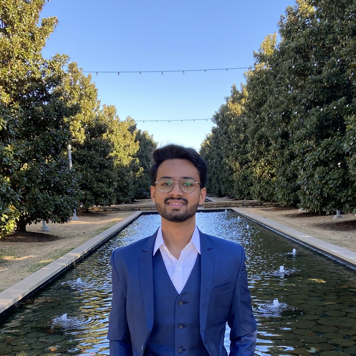 UTDMarketing's tweet photo. The MS Marketing Program is proud to welcome the newest members of our Executive Student Leadership Council:  Mahesh Jajoo &amp; Austen Robertson. #marketing #leadership #JSOM #ESLC #msmkt https://t.co/JHtMiBtqVw