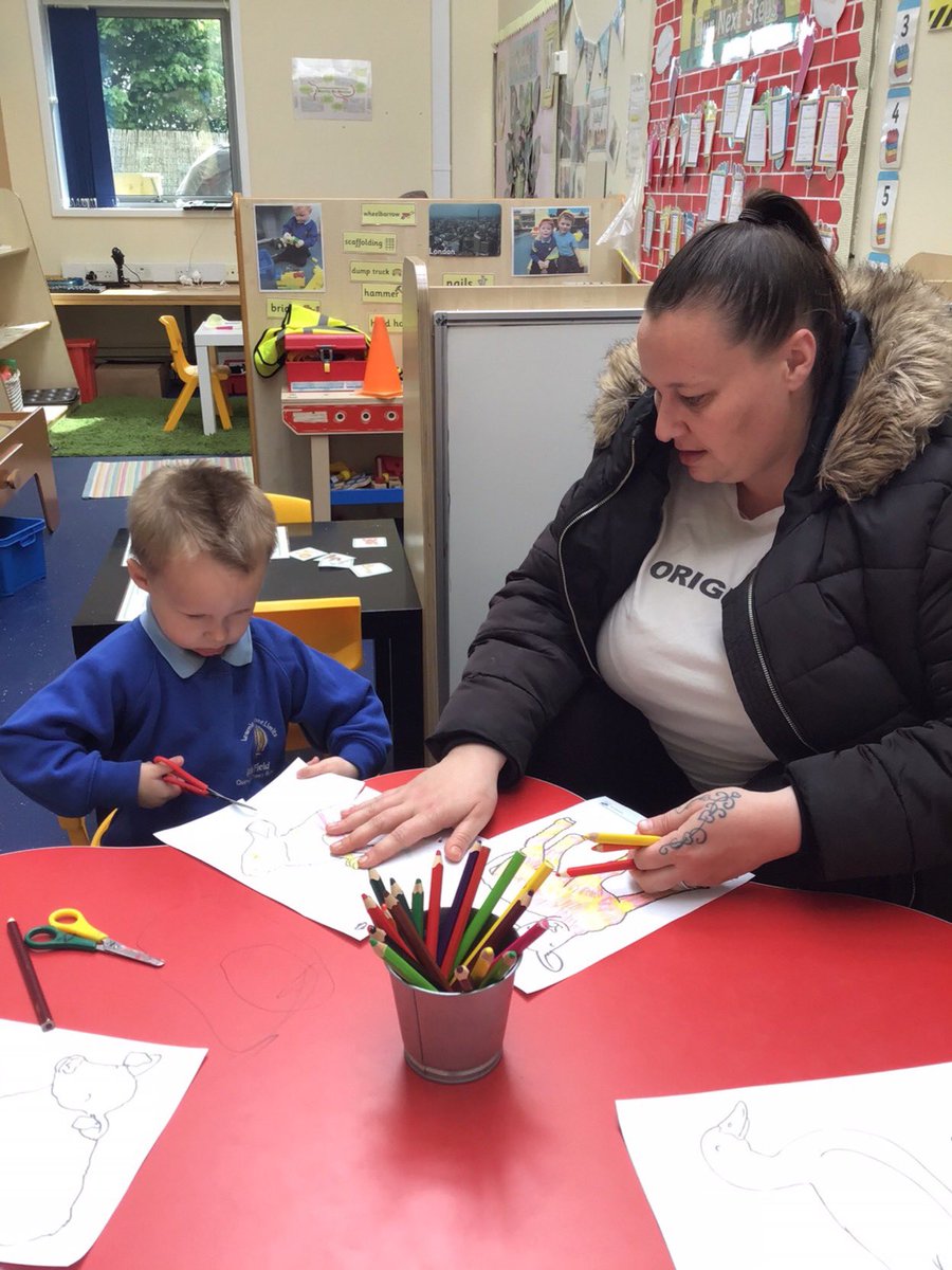 dean_primary's tweet photo. Today’s stay and play session in Nursery was a success! We have a fun week ahead for parents week. #parentsweek #eyfs #learningthroughplay https://t.co/2MNjoJ38kB