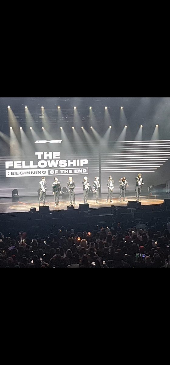 Emphassis's tweet image. Tanto tiempo viéndolos tras una pantalla y soñando con verlos en persona.
Nunca hubiera imaginado vivir esta experiencia espero y deseo volverlos a ver de nuevo muy pronto 💙 

#GraciasAteez 
#SpanishTinyMissesAteez 
#SpanishTinyWithMaddox 
#GraciasMaddox