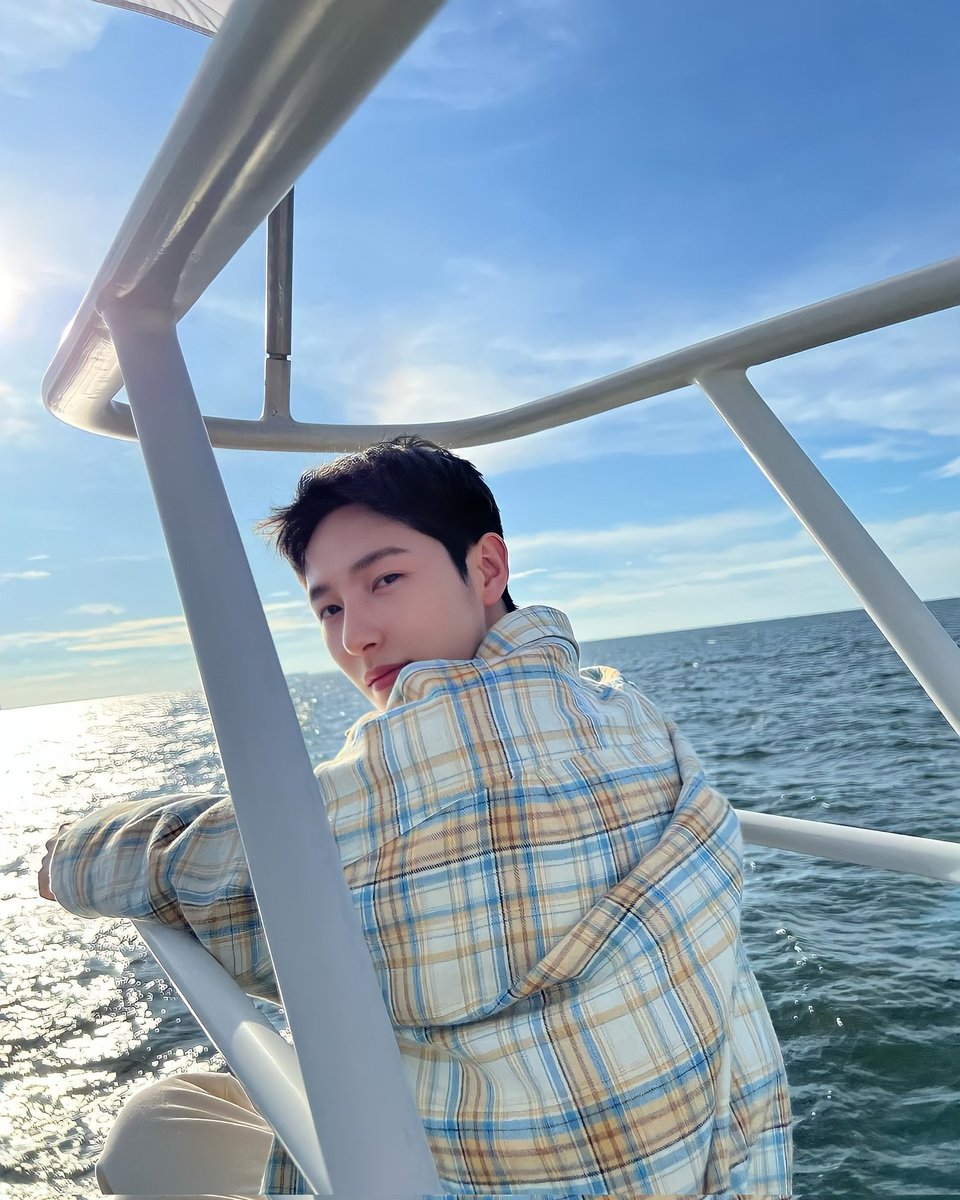 ilyby1's tweet photo. Renjun hd ganteng bgtttttt
😙😙😙😙 https://t.co/ouGbncFtVW