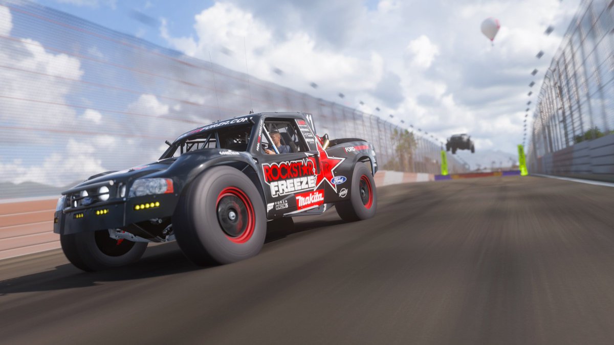 PTG_MFU82's tweet photo. I was hoping @Turn10Studios would’ve include a Stadium Super Trucks race on Forza Motorsport but no. Luckily we can build our own on @ForzaHorizon 👊🏻

Here’s my latest blueprint event, share code: 261 190 998

#forza #forzahorizon #forzahorizon5 #forzatune #forzashare @ptgforza https://t.co/MuYV6hckZv