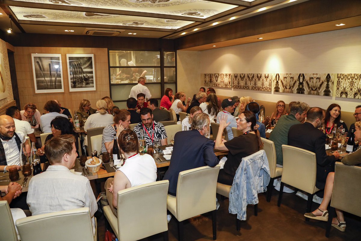 Claudia Seeber tweet media