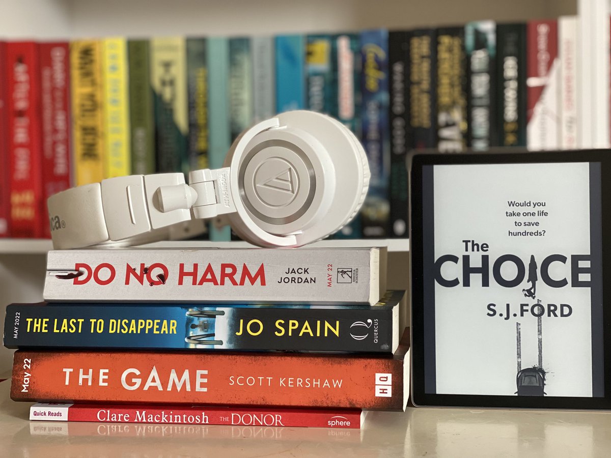 QuickBookRevie3's tweet photo. New episode - #Thriller special!
I interview @JackJordanBooks &amp; talk to  @SpainJoanne &amp; @MrScottKershaw in the “5 in 5” feature. I also review books by @claremackint0sh &amp; @thechoiceauthor. Go to episode 159 of the Quick Book Reviews Podcast. Apple link: https://t.co/6nfyQbWP8o https://t.co/5D1uGN4jz5