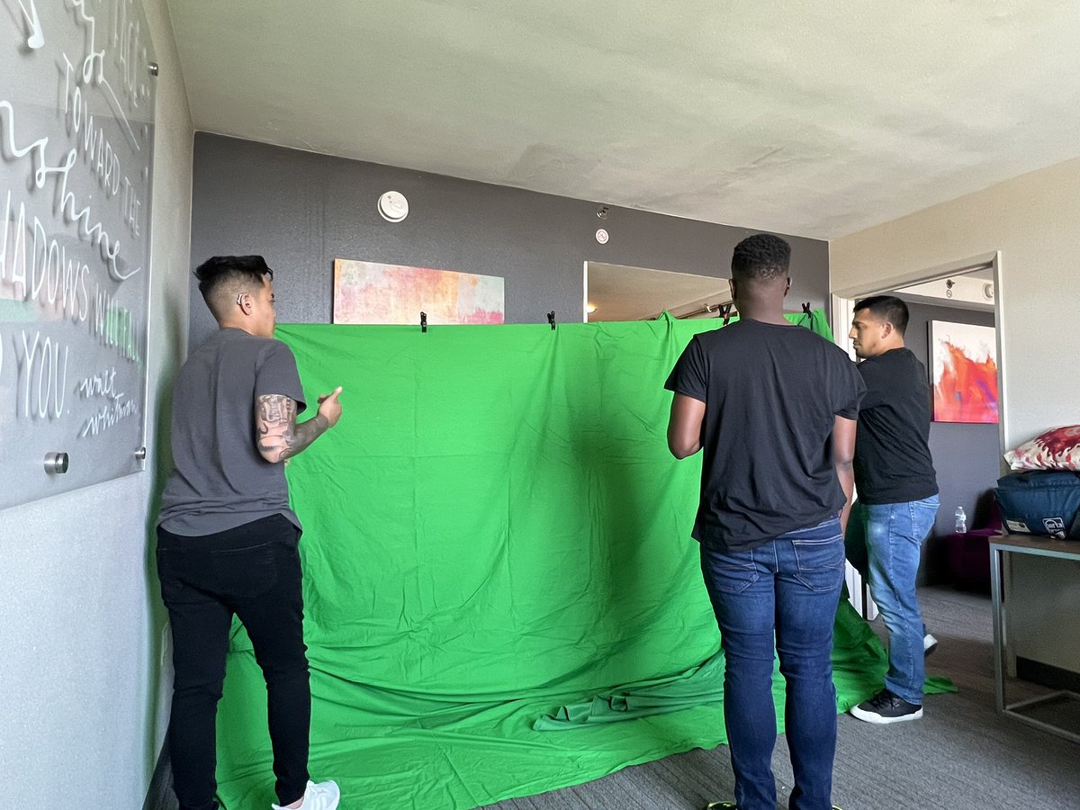 DeafShowRunner's tweet photo. It's a wrap! #Filming #DTMEC #NorCalProject #losangeles #Actors #DeafTalent®️ #BIPOCDeafTalent #DirectingActors https://t.co/KeTLAO2yek