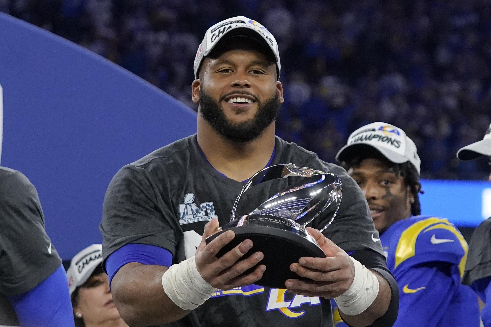Happy Birthday to Aaron Donald, who\s clutch defensive play won the super bowl 