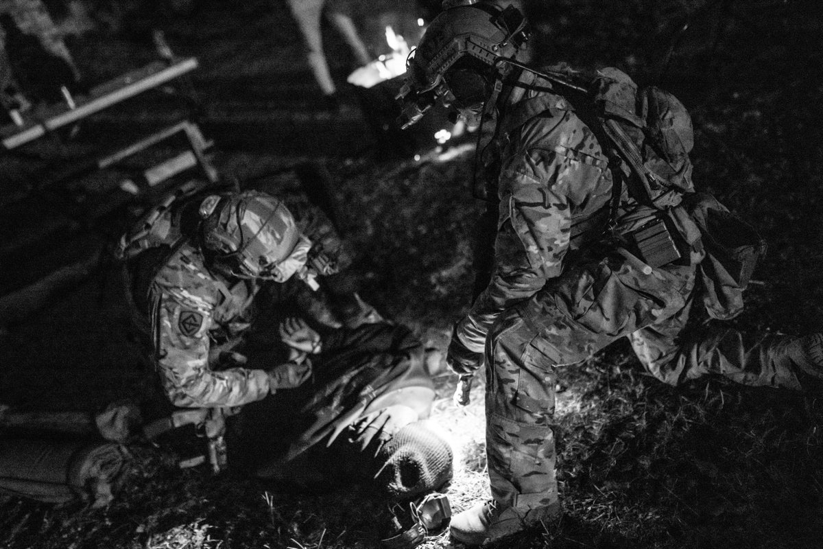 US_SOCEUR's tweet image. #TrojanFootprint 22 #ESTSOF 🇪🇪 &amp;amp; U.S. #SOF 🇺🇸 conducted Direct Action training, gathering intelligence to enable further training operations with our #NATO ally while developing our capabilities to counter potential adversaries.

@USEmbTallinn