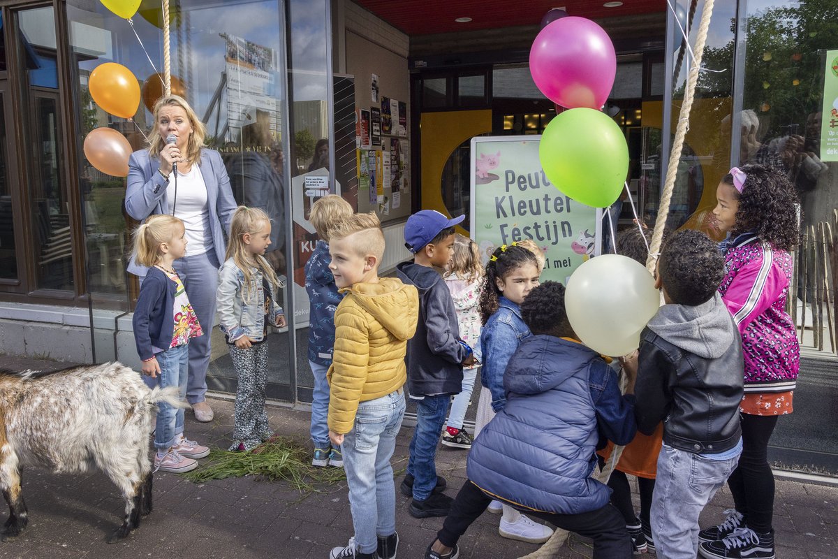 Speciaal voor de allerkleinste cultuurliefhebbers deed Kubus weer de deuren open. Zo'n 300 peuters en kleuters vermaakten zich opperbest als boertje of boerinnetje tijdens het Peuter Kleuter Festijn. Wethouder Madelon van Noort gaf het startsein > bit.ly/3sQwyAR