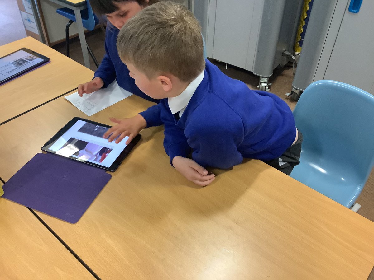 MrsWBCarrMill's tweet photo. Today we have used the BBC webiste to research facts about the Queens life. We then used this information to make our own timelines. Look at our fantastic work! 

@Carrmillprimary 
#carrmillhistory
#carrmillcomputing https://t.co/nAB9smsesL