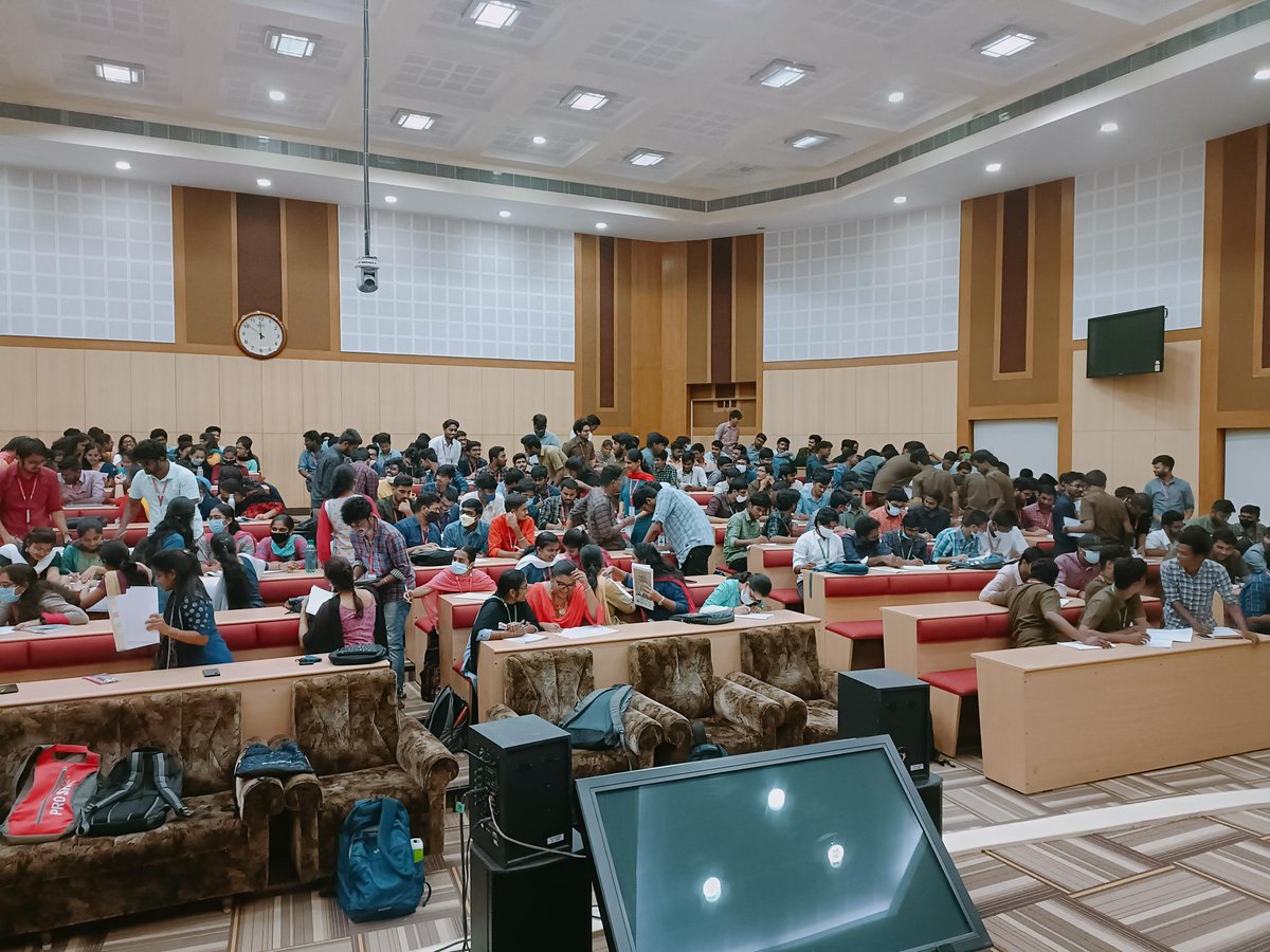 IncedoInc's tweet image. Incedo&apos;s TA team visited Sastra University for an interactive session with more than 200 students attending in person. The discussion focused on how to ace a job interview and discussed possible collaborations to increase the spirit of innovation among young talent.
#campustalks