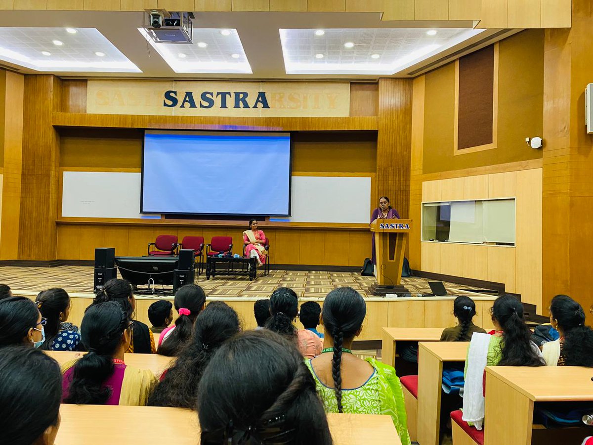 IncedoInc's tweet image. Incedo&apos;s TA team visited Sastra University for an interactive session with more than 200 students attending in person. The discussion focused on how to ace a job interview and discussed possible collaborations to increase the spirit of innovation among young talent.
#campustalks