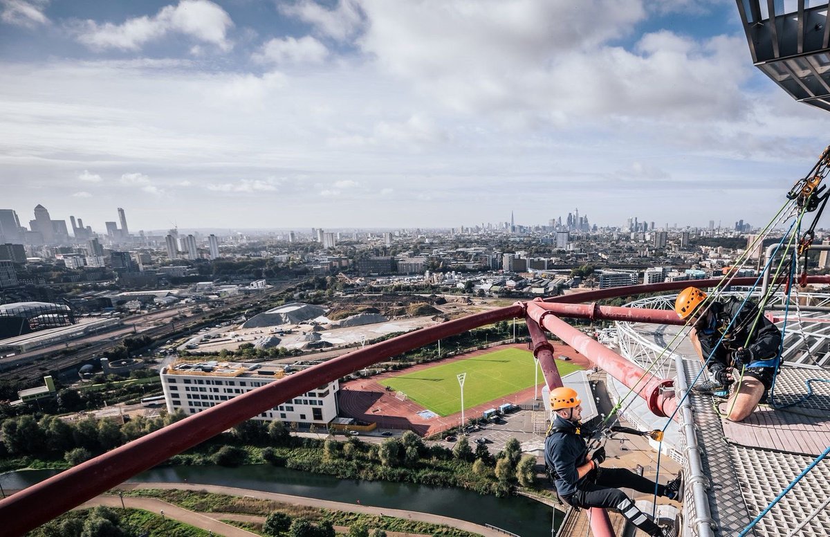 We’re delighted to have supported NatWest Group to winning Best Scheme to Encourage Staff Fundraising at the #BetterSocietyAwards last week. 

The Do Good Feel Good campaign supported colleagues to raise over £3.5million in 2021.

We’re excited to see what we can do in 2022!