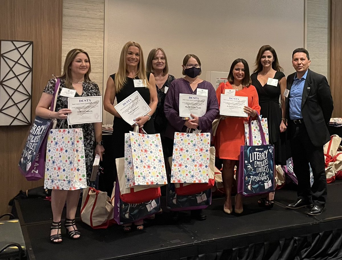 Maureen_LAZ's tweet photo. Congratulations to all 2022 MDCPS Elementary Science TOY nominees, and winner Ms. Nudd-Seaman! ⭐️ @LearningAtoZ is proud to support @DCSTAteachers! #scienceatoz #scienceandliteracy @MDCPSSci @MDCPSSTEAM @MDVirtualSchool https://t.co/xLQMzmHREm