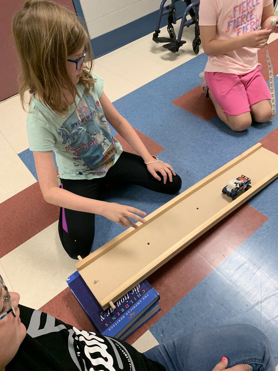 GESCurnow's tweet photo. 🐑 in a Jeep! A fan Favorite! Seeing how slope and friction effects distance traveled! #lastweekofschool #gesshineon @GESRiski https://t.co/GTII2muCxg