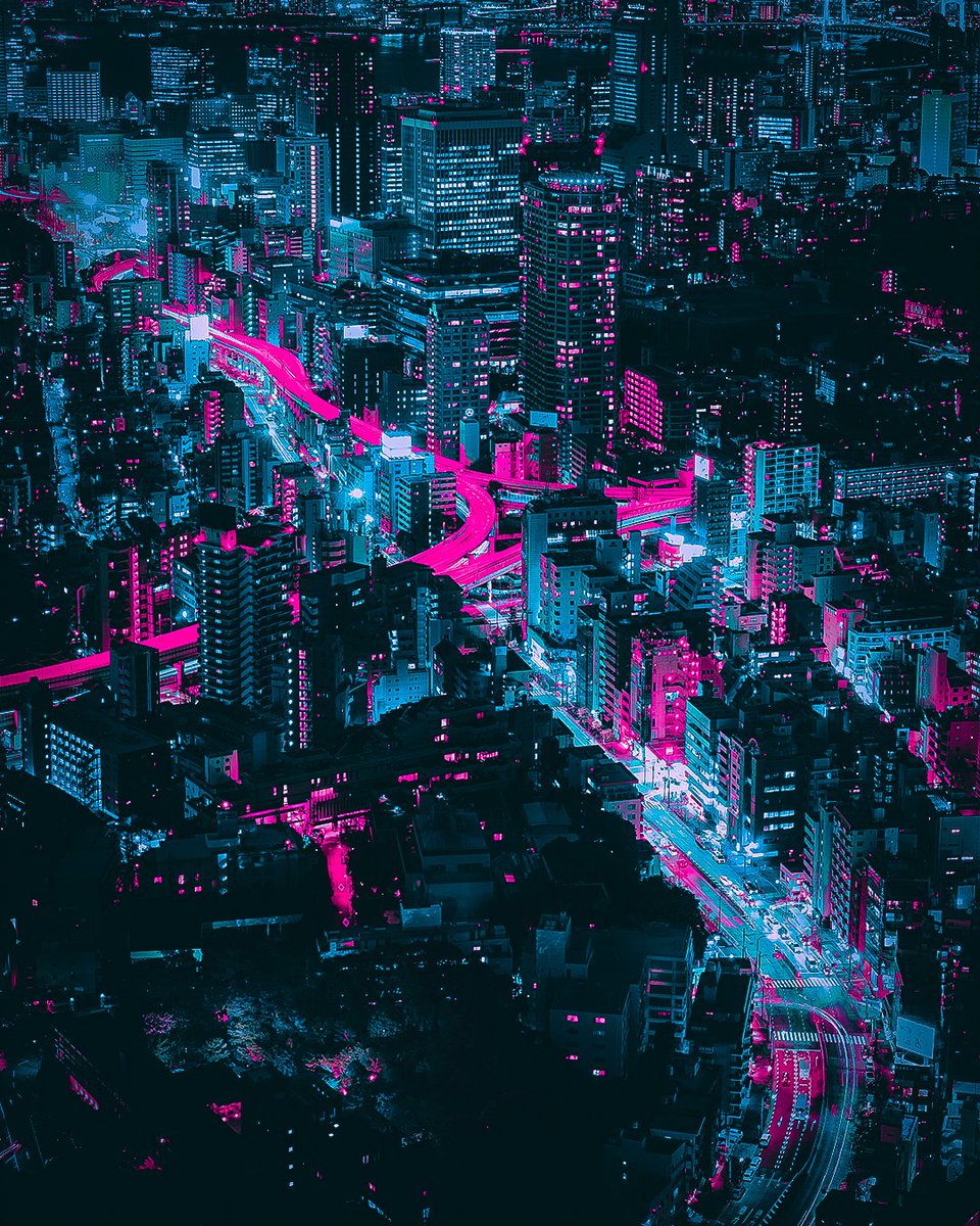 PrincipalSynth's tweet photo. This week on Mirror Monday, the question for everyone is: Where do you see yourself in 5 years from now?

For artists: Where do you see your music in 5 years and do you think you would change genre?

#bedroomproducer 
#neonsun 
#retro
#electronicmusic 
#synthpop 
#80s https://t.co/bMG2xIdzJt