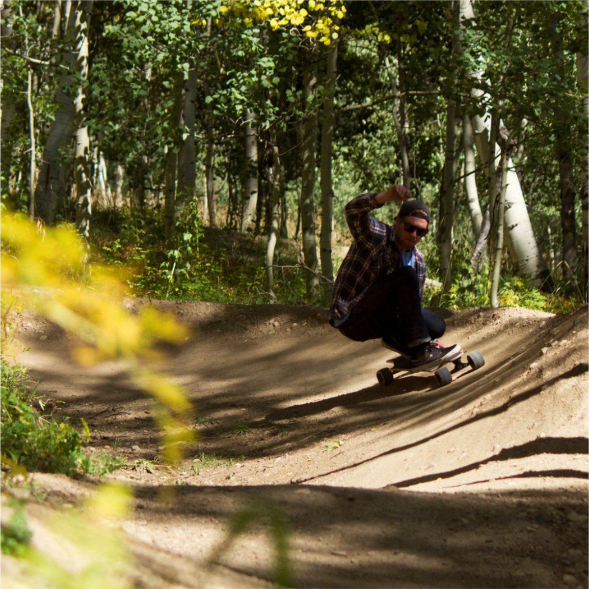 Sandy_Point's tweet photo. These aren't your grandma's skateboards. 🤙 From offroad to kite to even wing, MBS mountainboards are the next new thing!
🛹 https://t.co/Pb085Y6hIa 🛹
#MBS #mountainboard #mountainboards #yeww #kiteboard #wingboard #landwing #landkite #landsailing https://t.co/yBMthrOg5V