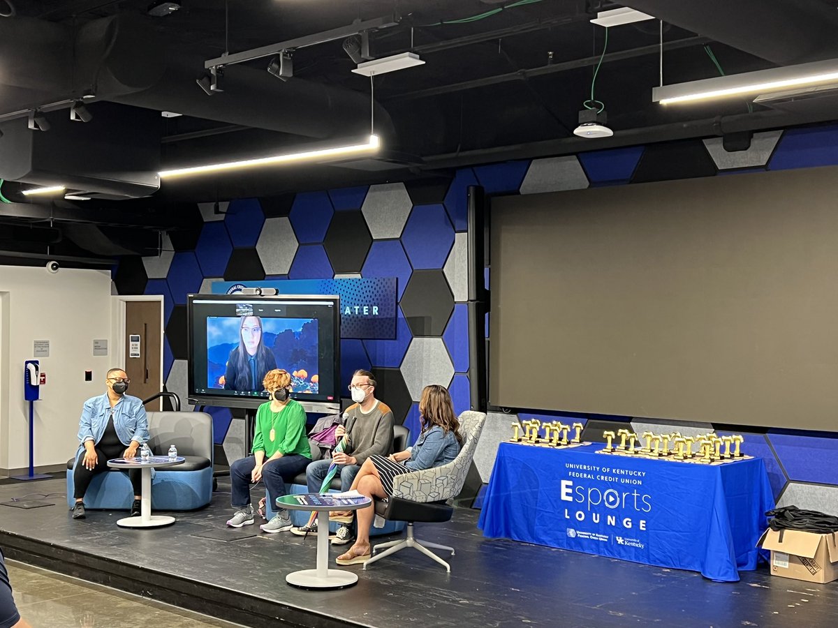 So excited to hear from our #GirlsWhoGame students from #TALME #LTMS and #WWB <a href="/FCPSKY/">Fayette County Public Schools</a> schools as they present their <a href="/PlayCraftLearn/">Minecraft Education</a> challenge projects and worlds and get to learn from UK students and professors about CS. <a href="/fcpsoit/">FCPS Inst Tech</a> @Frizzle_of_FCPS <a href="/JoshRayburnKY/">Dr. Josh Rayburn</a>