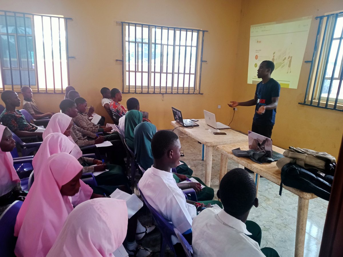 theaf_org's tweet photo. We have started our classes on Python, Artificial Intelligence and Machine Learning at The Akinfalabs Foundation, Orile Owu, in Osun state.
The idea is to introduce coding to them at a very young age, especially those at the rural areas. https://t.co/hBZexgJzF6