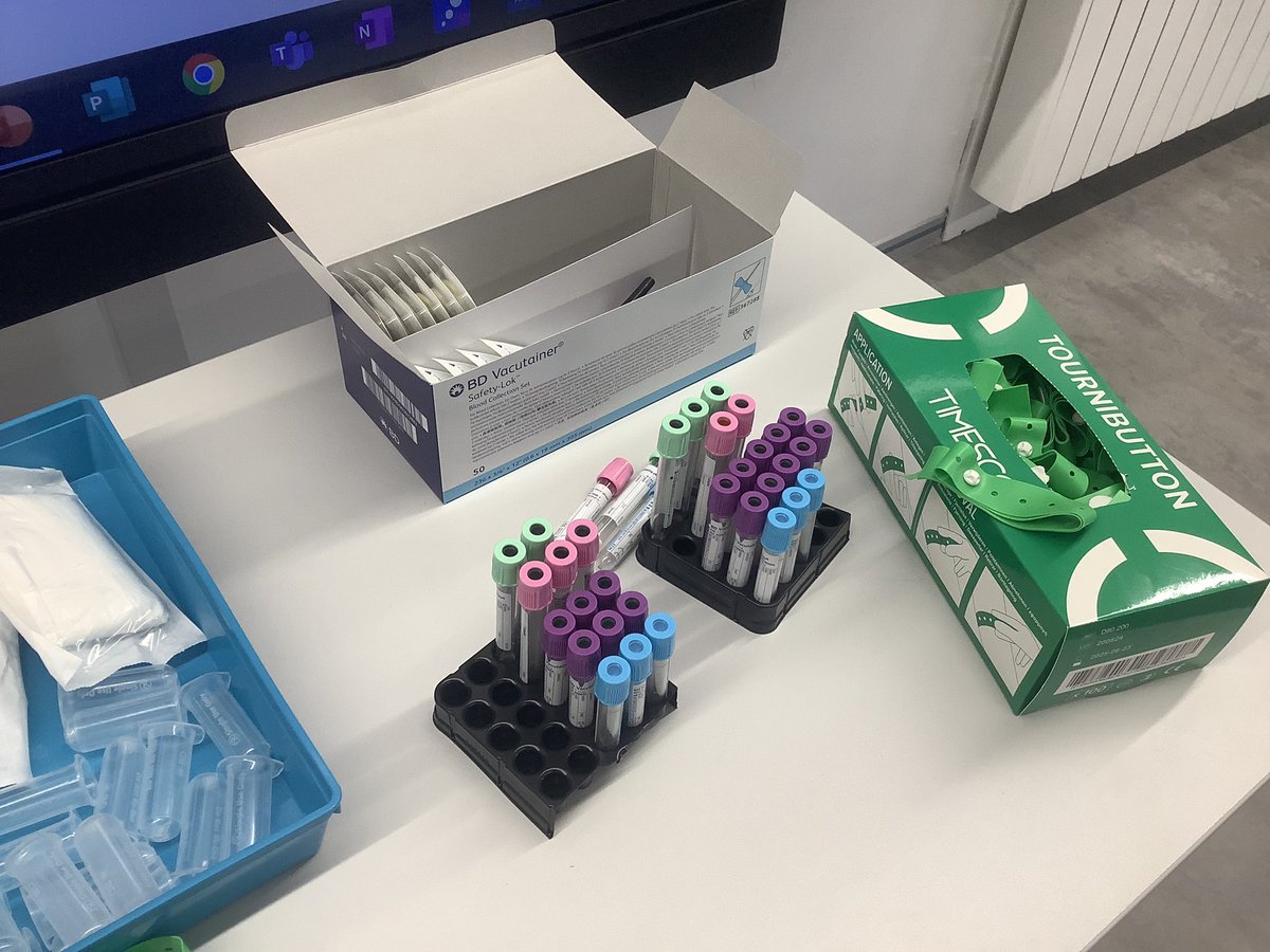 Meanwhile, our #HealthcareScience #BiomedicalScience team on the ward are liaising with clinical teams to identify how we can work together to develop communication between the laboratory and the clinical areas…