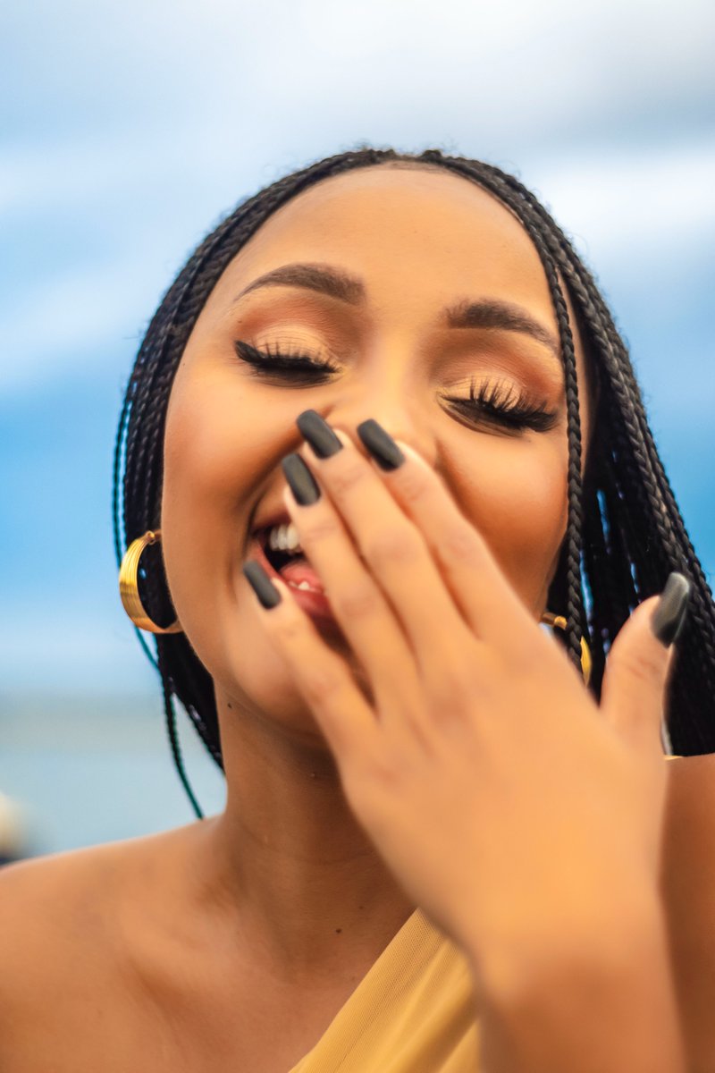 SboLense's tweet photo. How do you look at the new week? ๐๐
Are you smiling at the new week or looking back at last week and reflecting on what to do better this week
#photography #photographerindurban #sbolense #zulufuture #ilovuart https://t.co/3PArp6ST2x