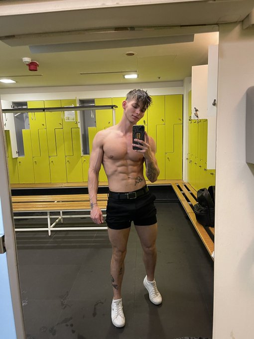 💪🏻💪🏻  https://t.co/geJiXyM9mO https://t.co/lxpAxpTyZz<a href="/tag/retweeetme"class="tags"><span>#retweeetme</span></a>