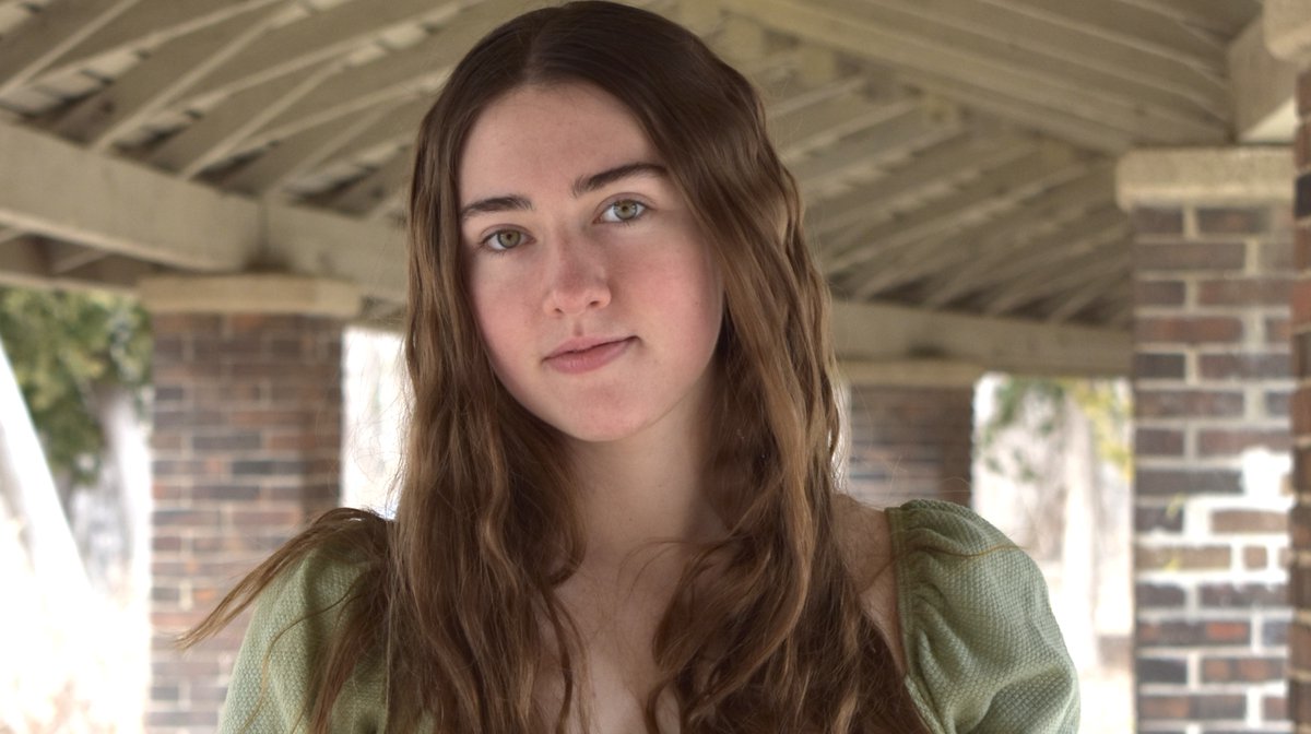 nccpletsgo's tweet image. Senior Spotlight Time!
Zoe Munn is a two-year Counterpoint.
Post Grad Plans: Attend IU to study Environmental Science 

#CpletsGO
#SeniorSpotlight
#ShowChoir
#ShowChoirLife