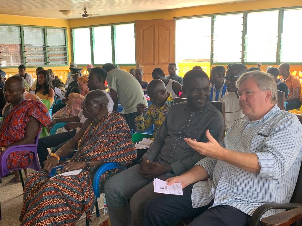 DKAmbGhana's tweet photo. NATIONAL PEACE COUNCIL DIALOGUE ON TERRORISM &amp; VIOLENT EXTREMISM
Increased attention in 🇬🇭 to threat of terrorism. Today joined awareness workshop org ⁦⁦@PeaceCouncilGh⁩ (supported by 🇩🇰 since 2016) on border to Côte d’Ivoire - constructive and interactive discussion. https://t.co/9fcy36y7II