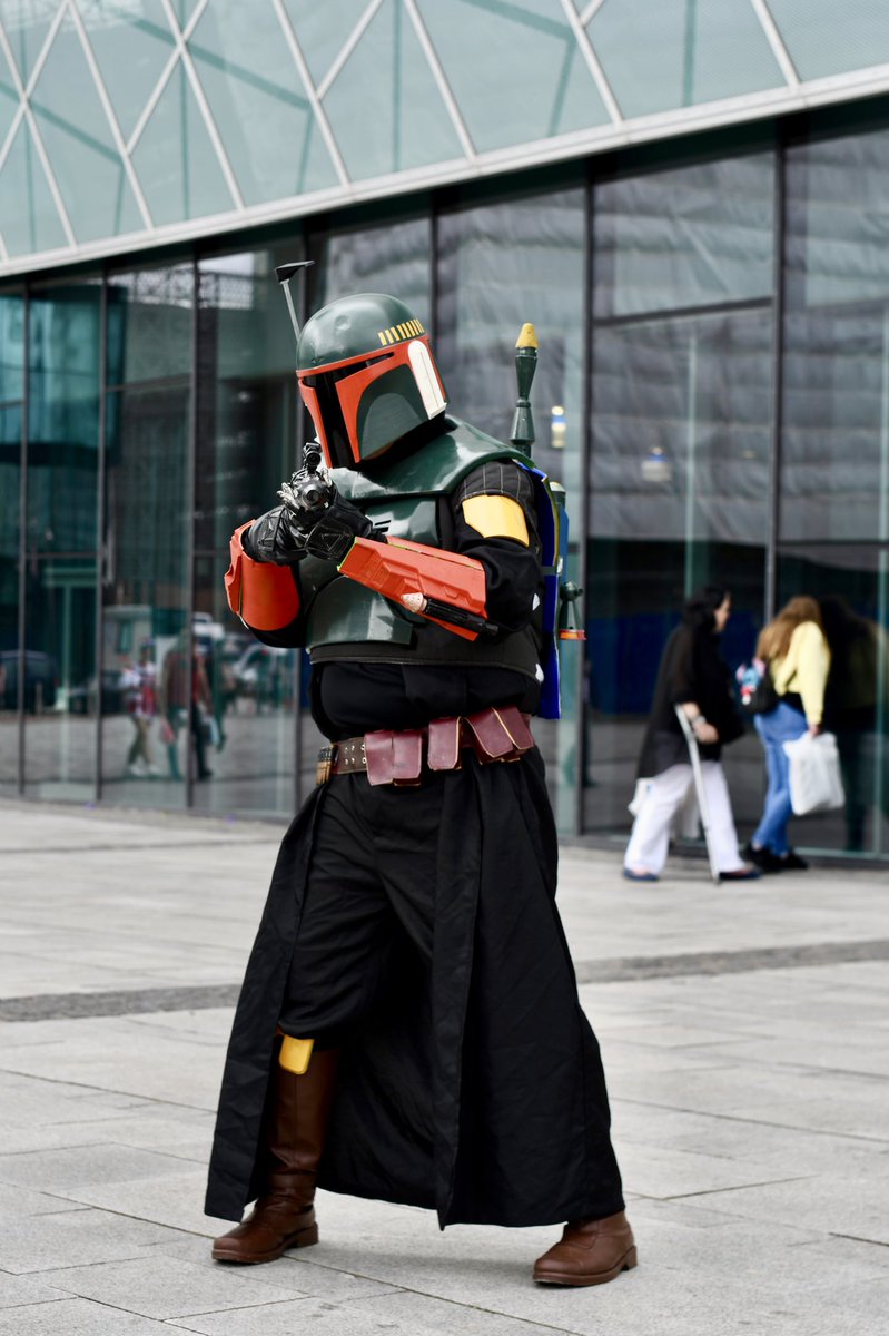 scouserock1's tweet photo. #StarWars #cosplay #starwarscosplay @MandSBankArena @LivEchonews
@CultureLPool @EchoWhatsOn
@comconliverpool #comcon
#ComicCon #comiconuk #uk
#nikonphotography. https://t.co/MIVOJjDdhX