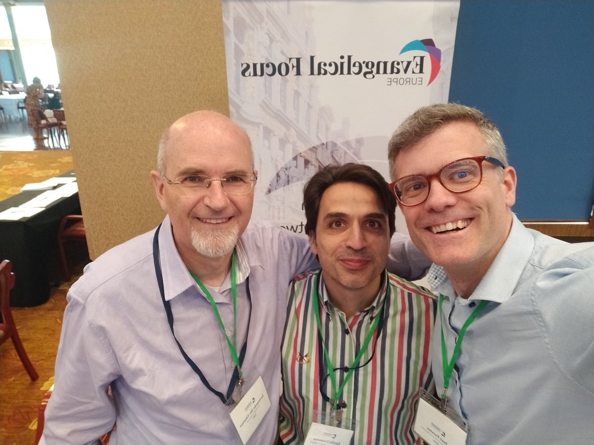 Evan_Focus's tweet photo. Come visit our stand at the #2022elf conference expo booth in Poland. Here with our Italian author Leonardo De Chirico:) https://t.co/TDnpzkofCU