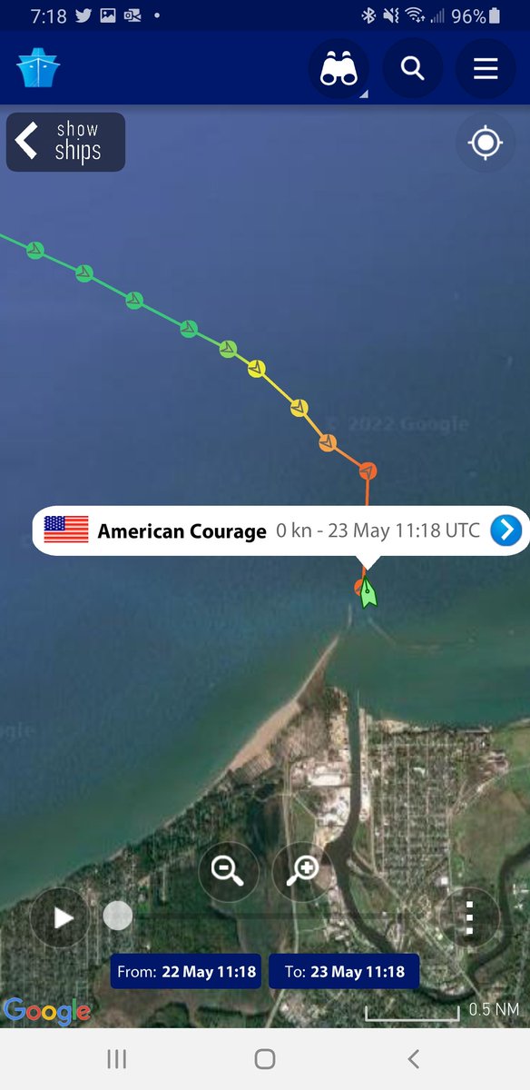 mercoglianos's tweet photo. The bulker #AmericanCourage went aground heading into Fairport, Ohio and is being assisted several tugs Ohio and Pennsylvania. https://t.co/JDsbZipFm9