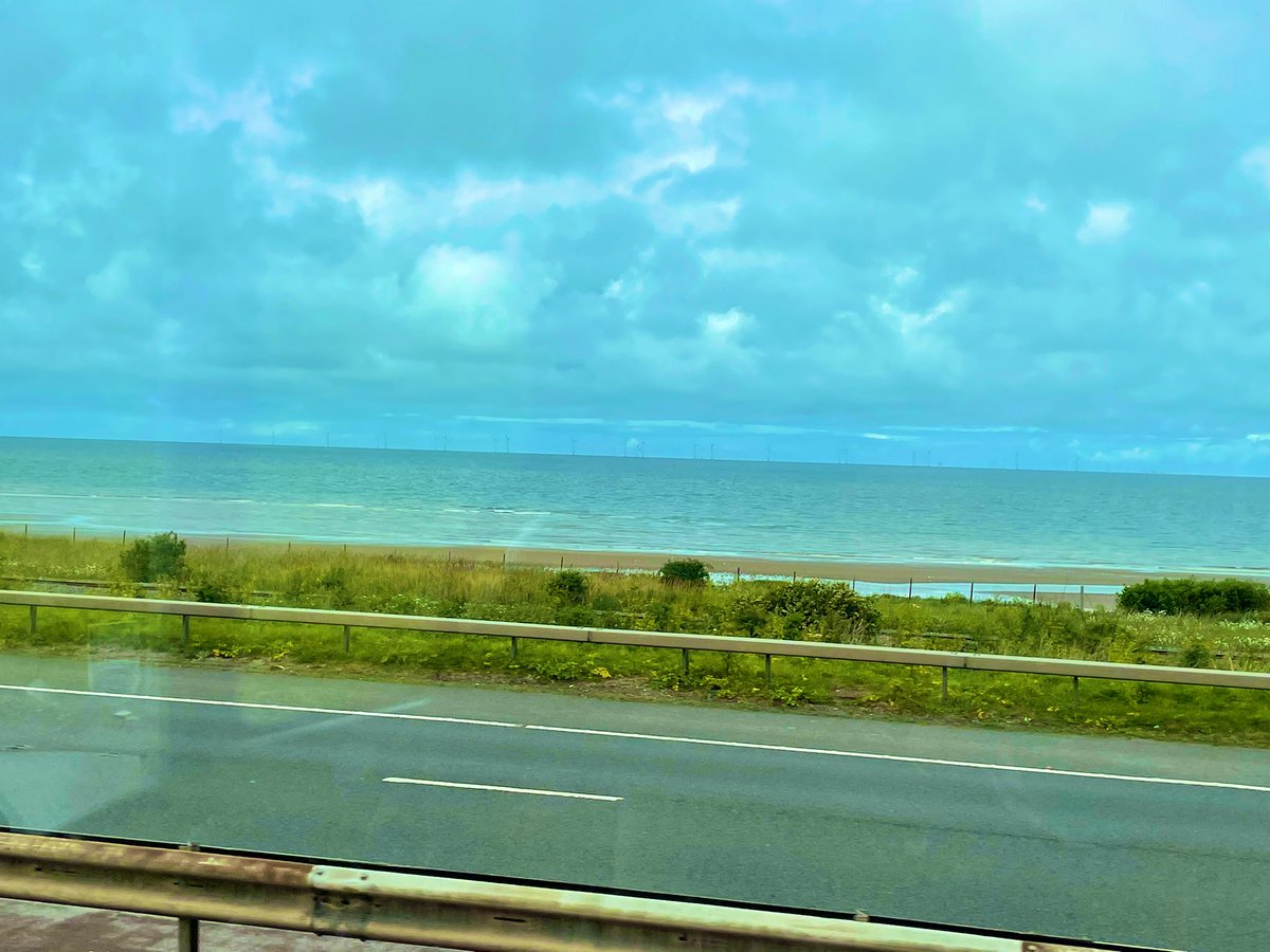 elstonhallsch's tweet photo. Y4 Conwy: We can see the sea!!! 🏴 #bigcheers https://t.co/nsLfD84yen