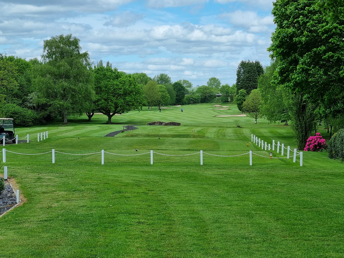 MHFA999's tweet photo. Another great day of #businessnetworking on the golf course last Friday at my @ForeMcrs group at the superb @salegolfclub with 21 amazing business people.

Next meeting is Friday 17th June, why not join us? https://t.co/Bvbccmuqku