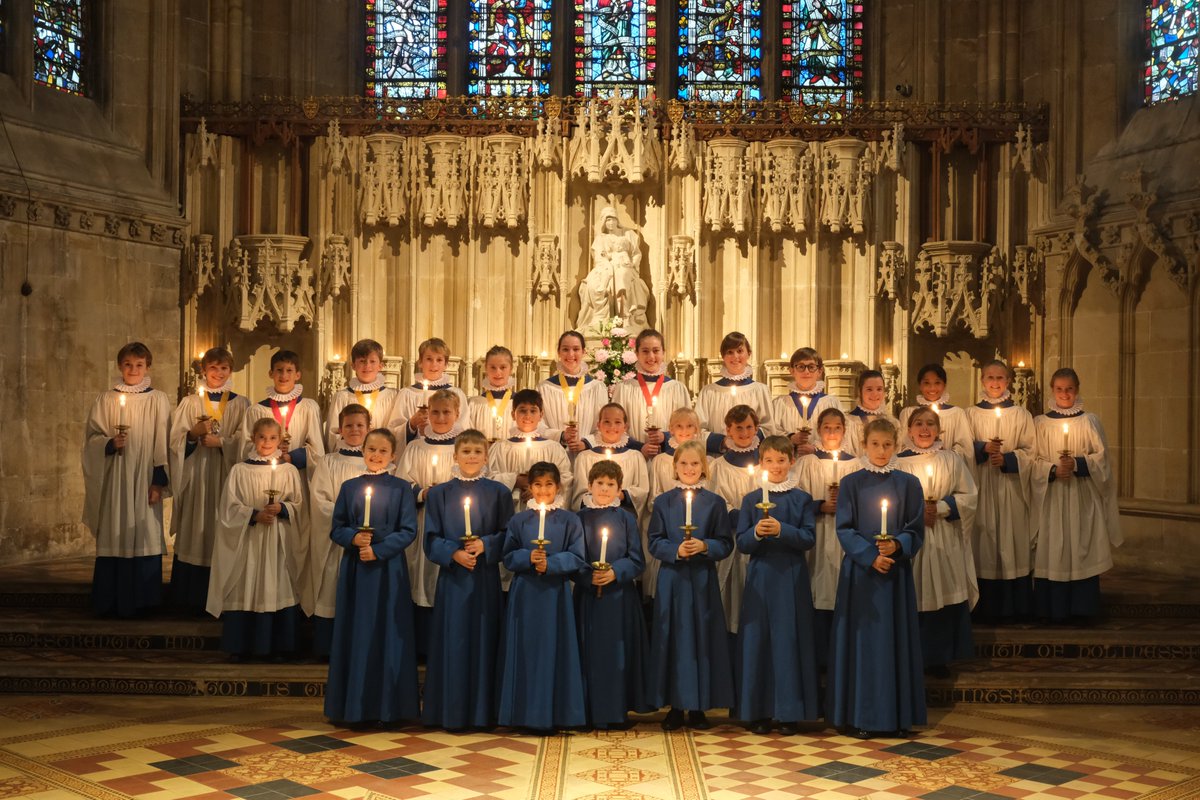 The @ChoirOfWells will be camping out in @WellsCathedral1 overnight on Friday 27 May to raise money for @UNICEF's Ukraine Appeal. This is the first time that Choristers will have spent the night in the building! To support the camp-out, please click here: bit.ly/3NyrTvs