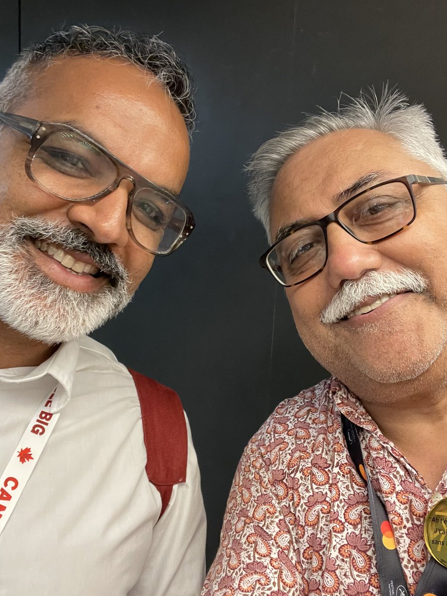 chhabs's tweet photo. In line to watch the premiere of #SaimSadiq’s #Joyland, #Pakistan’s first film in competition @Festival_Cannes. And I run into my favorite #SabihaSumar (told her @KirronKherBJP was brilliant in #KhamoshPani) and friend, filmmaker @arshadfilms. https://t.co/BtipZYH6Te