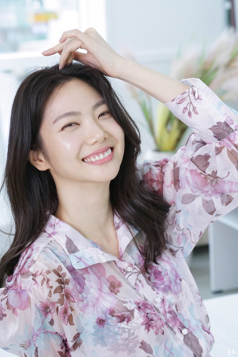 kaeunfied's tweet photo. The perfect visual ❤ [Lee Gaeun, Yoo Hye In] - High Entertainment Naver blog post✨[1]
🔗 https://t.co/wGToAX1ZNK 
#이가은 #leegaeun #kaeun #イカウン https://t.co/wM4u5x8v0I
