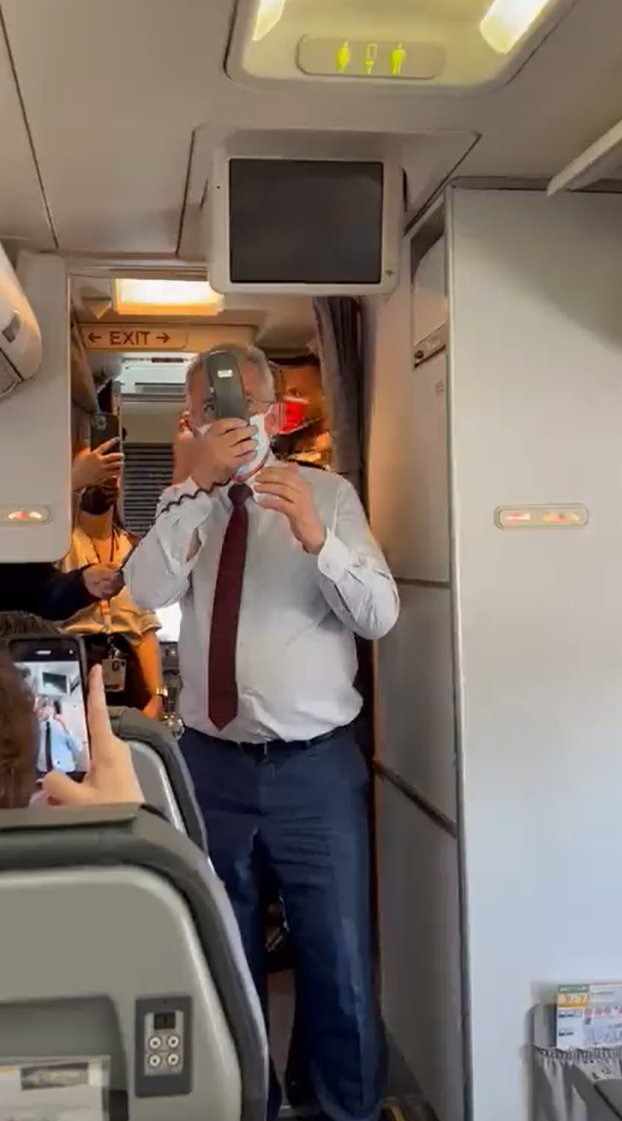 "hormonell am Anfang erstmal außer Gefecht gesetzt" x.com/i/status/15279…
Peinlich II - jobs gibt es bei #jobmine.app.  jobmine.app
#job #jobsuche  #eintrachtfrankfurt  #uefacup #frankfurt  
#wasmachteigentlichPeterFeldmann
3 Min.