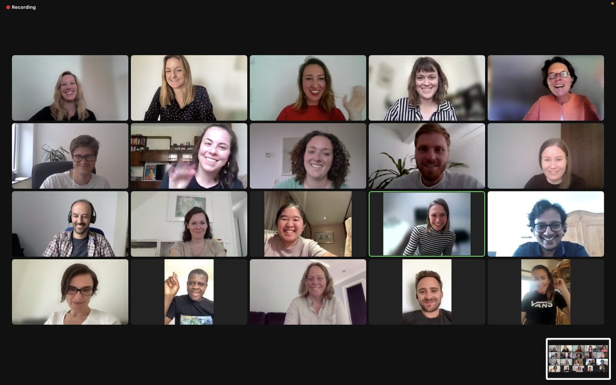 AvHStiftung's tweet image. Looking back at the 2nd weekend of #ResearchComLab: Great advice on compelling storytelling and #SciComm formats by @JensRadue @derspiegel, @ReWinkels @wissimdialog and @Alokjha @TheEconomist. humboldt-foundation.de/en/explore/org…