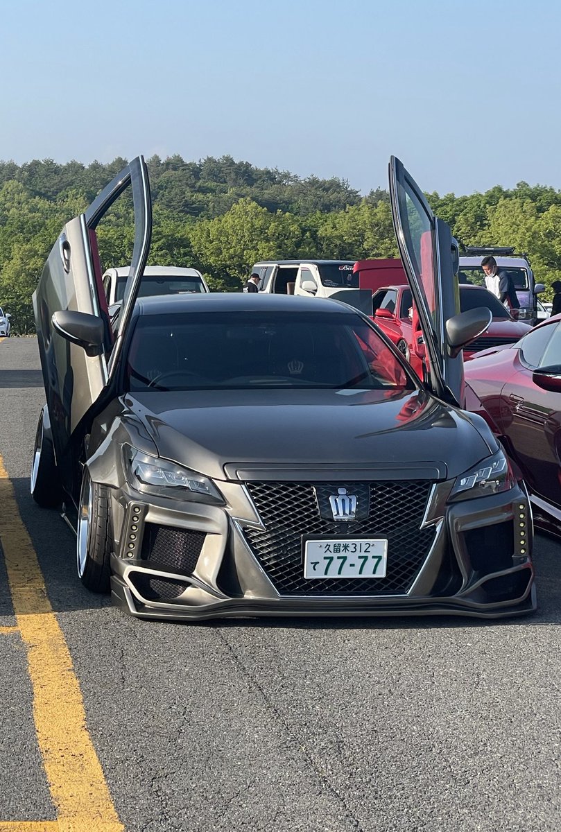 mizocrown's tweet photo. ドレパ参加してきました！

坊主でしたがいろんな車見れてコラボもできてとても楽しかったです😍

行かれた方お疲れ様でした🙇‍♂️ https://t.co/F32MtjCIoF