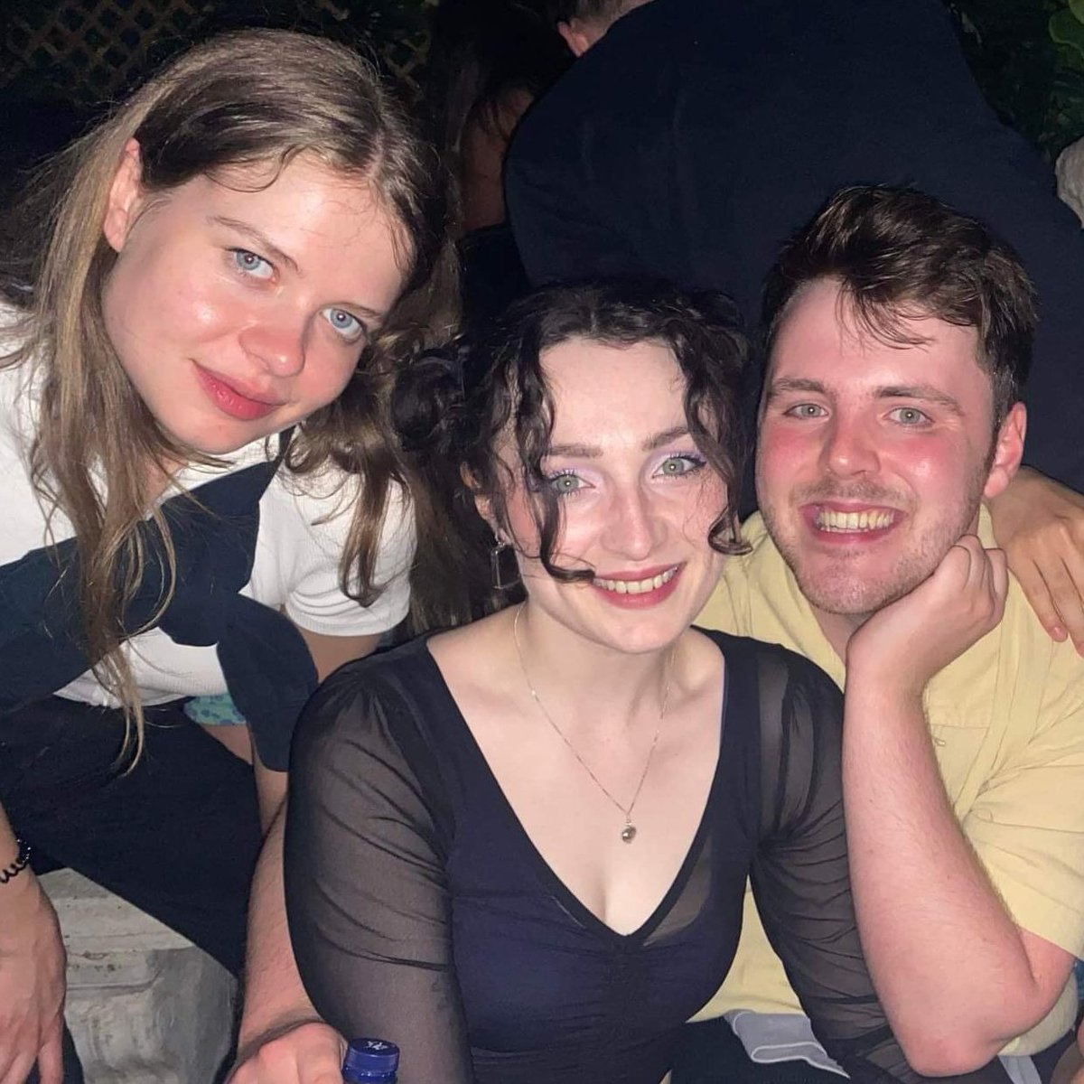 phe_indigo's tweet photo. big love @DogmouthTheatre for having me perform their incredible work again, blessed. big love @josephmarklong for organising the fab event #QueerUp ๐ณ๏ธโ๐ big love @babyleafsaladd introducing me to amazing people like @emilystorme & @markfenton1996
BIG LOVE GAYS IN THEATRE โจ https://t.co/Sn4skgmkLV