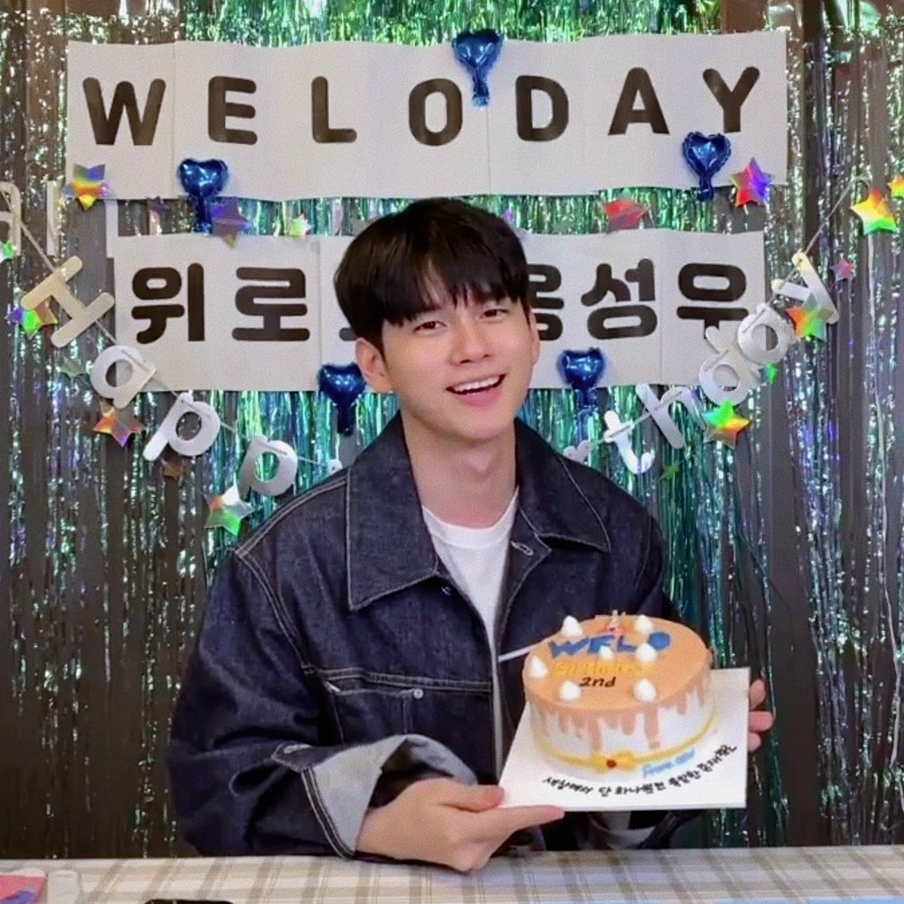 💫 เนื่องจากวันนี้เป็นวันเกิดเรา🎂
และวันพรุ่งนี้เป็นวันเกิด WELO 

#HappyWELOday🎈

🎁แจกเงิน จำนวน 100บ. 1คนค่ะ

สุ่มจากRTนี้ ประกาศวันพรุ่งนี้ช่วงค่ำๆนะคะ😊

#옹성우 #องซองอู
#ONGSEONGWU
