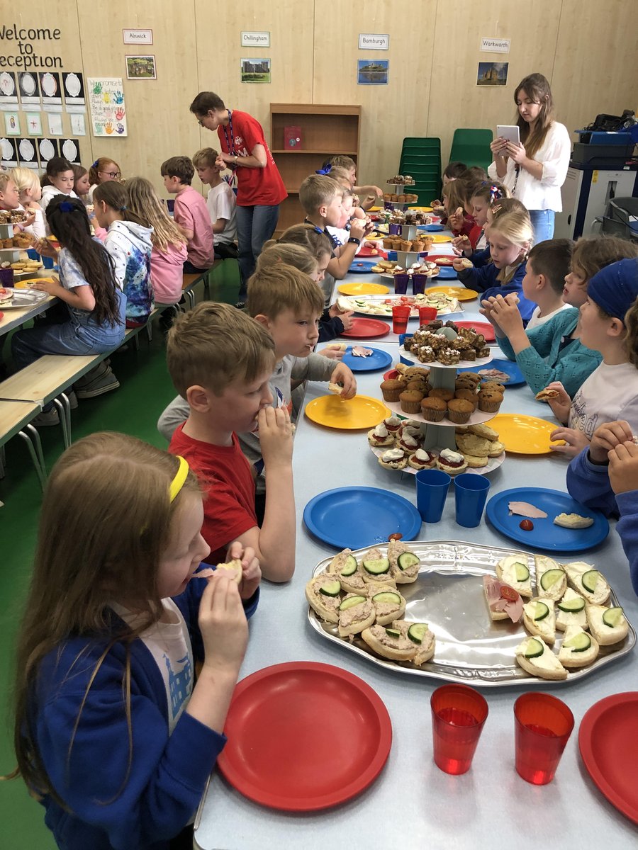 Acomb First School tweet media