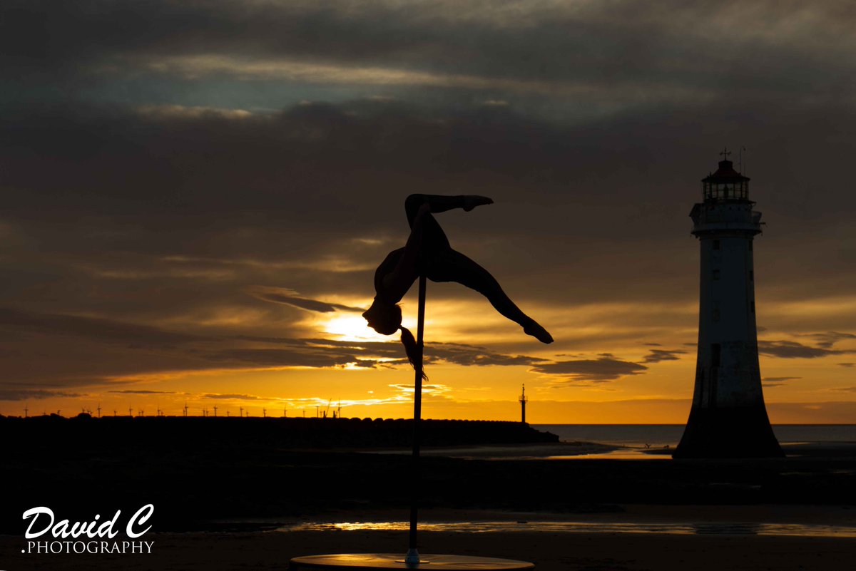 DChennellPhotos's tweet photo. Great fun getting out again with my camera on an organised photoshoot Saturday evening at New Brighton. First few pics processed. Many more to come. What do you think? 🙂📸 #wirral @CoolWirral @WirralNewsbeat1 @WirralCouncil @NBBeachResort @WirralEcho @Wirral_Weather https://t.co/onjwJI2SjT