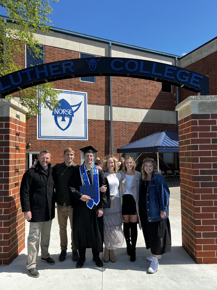 DaveMitchell167's tweet photo. Bridgette and I are so proud to have @imitch165 graduate from @luthercollege Sunday!  3 of our 4 children (and a son-in-law!) are now Luther College grads with 1 more to go and 1/2 way there! And Isaiah gets to boast the highest GPA so far!!!! https://t.co/OnbLcuJS9A