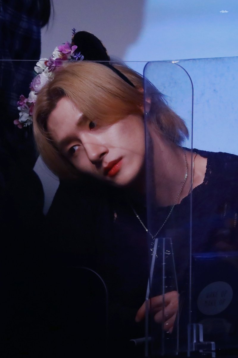 aimimx's tweet photo. 220510 유니버스 대면 팬사인회
#몬스타엑스 #MonstaX #아이엠 #창균 #IM 
@OfficialMonstaX https://t.co/vESK5zfJCj