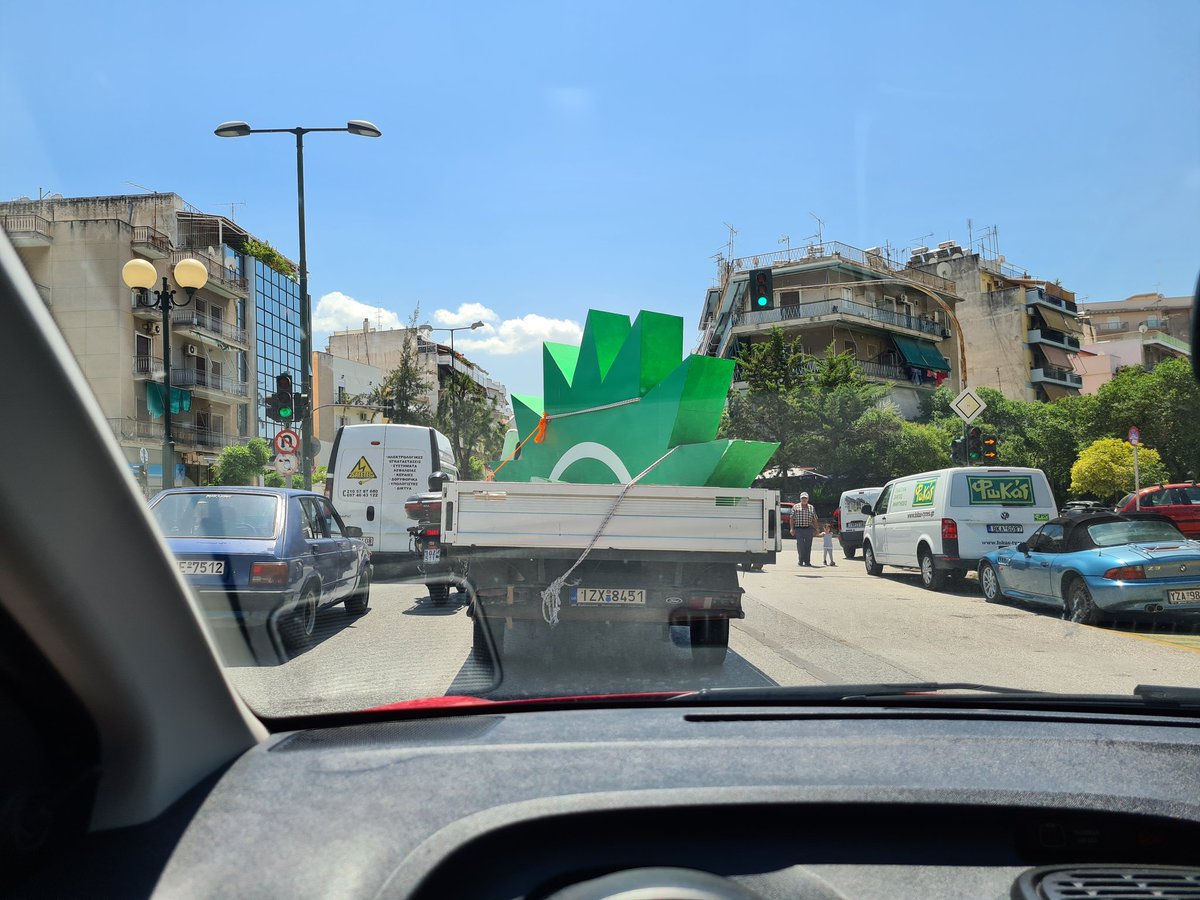 TheodoreT's tweet photo. @JKpumpkin 
Έρχεται... Πριν λίγο στον Κολωνό https://t.co/eZPne2isaf