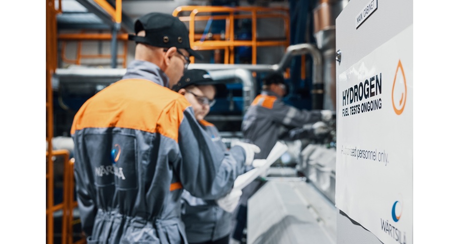 fuelcellsworks's tweet photo. .@wartsilacorp to Partner With #Capwatt in #GreenHydrogen Blending Project in #Portugal - The project will start in Q1, 2023 and it aims at testing blends of up to 10 vol.% green #hydrogen - https://t.co/mmRkjAAkTu #HydrogenNow #HydrogenEconomy #HydrogenNews #H2 #CleanHydrogen https://t.co/DOnRUFZXKx