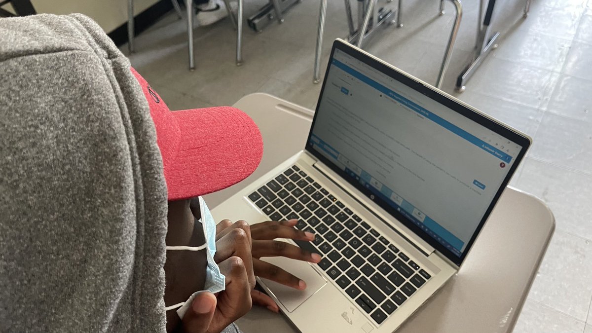 RcollinsJudon's tweet photo. Castle Learning LE prep @MrDolceScience @SuptQuezada @YonkersSchools @GortonHS https://t.co/sUpm2KQ5fD