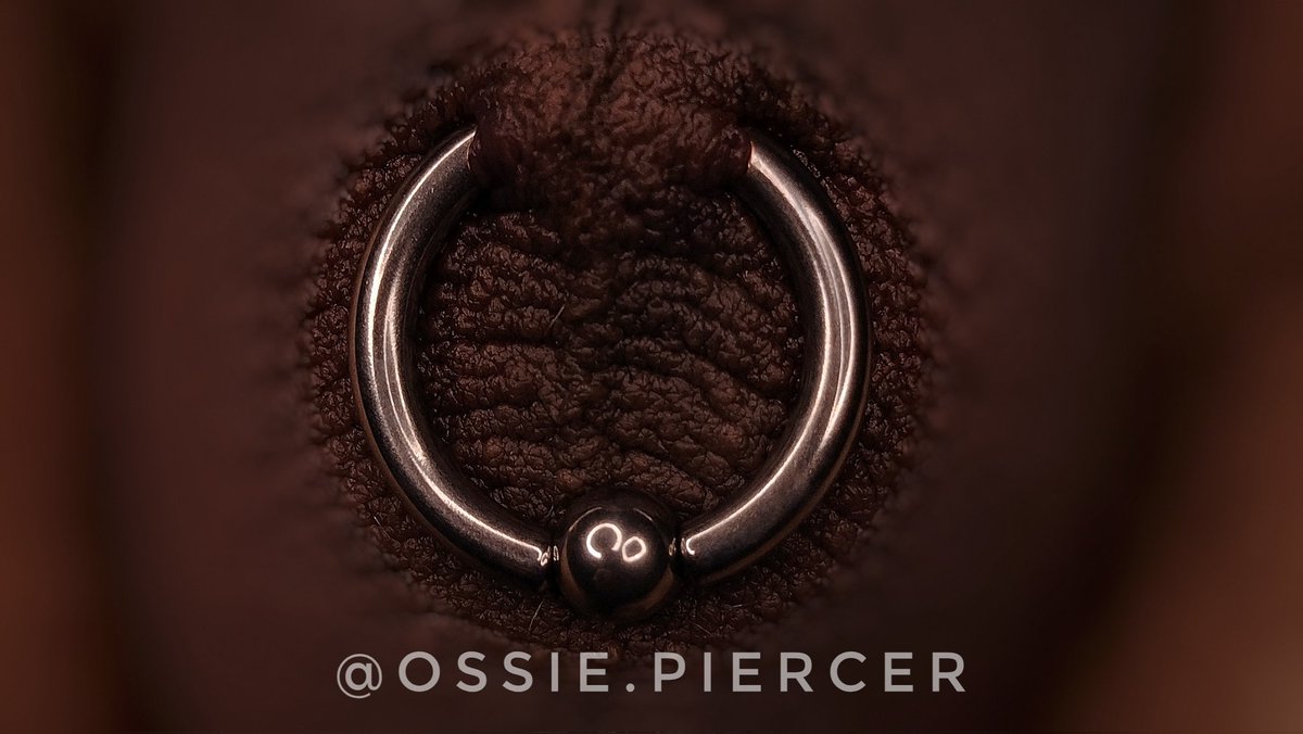 • SCROTUM PIERCING •

BCR de 6g - Joyería de Titanio grado Implante.

#piercing #bodypiercing #safepiercing #scrotum #scrotumpiercing #genital #genitalpiercing #ossie #ossiepiercer