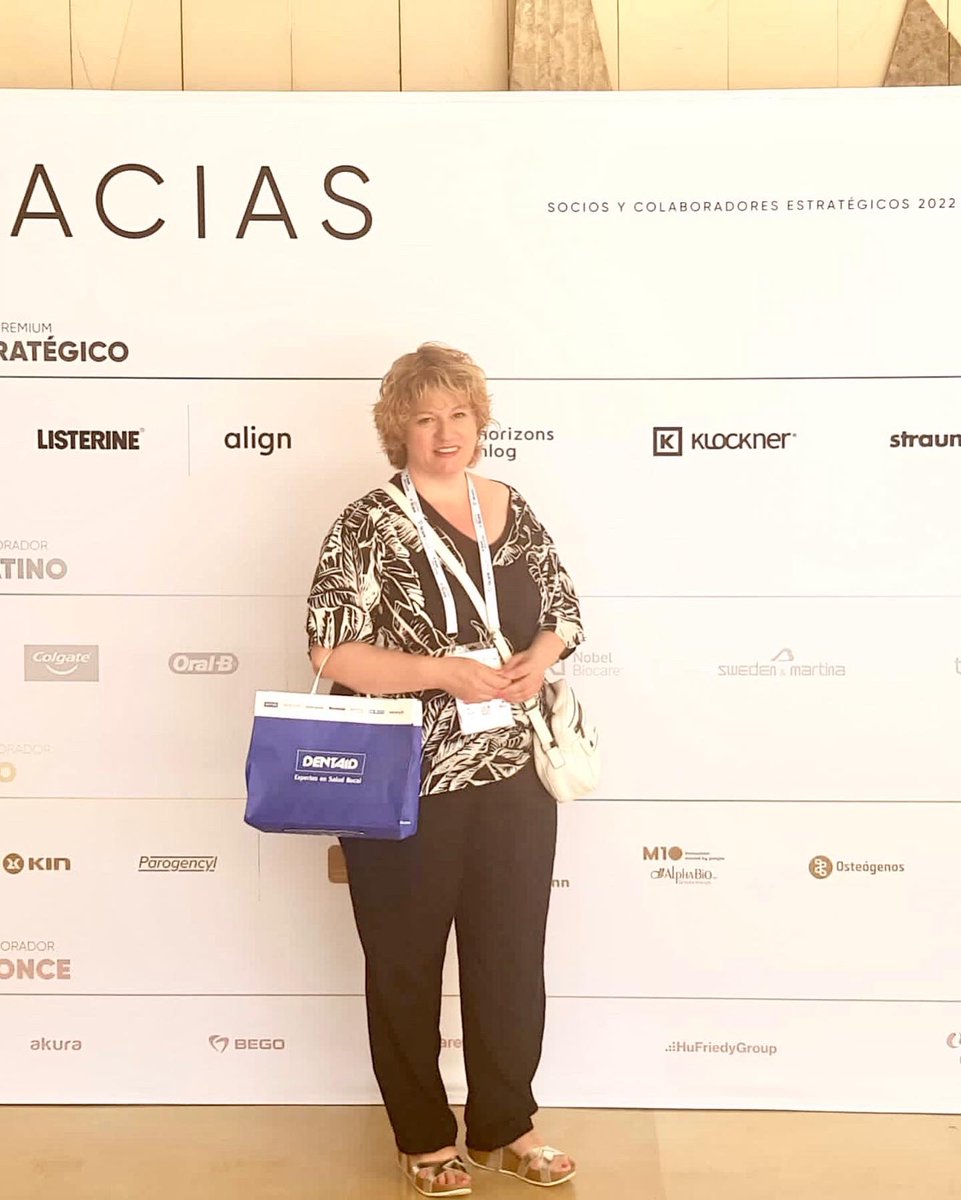 tiztuz's tweet photo. El pasado jueves comenzó el Congreso de SEPA (Periodoncia) que en esta edición ha tenido lugar en Málaga. Acudió Zuriñe Insagurbe, que ha regresado con nuevas metodologías y protocolos que incorporaremos con nuestros pacientes.
#clinicadentaltiztuz #periodoncia https://t.co/QkHO9keGpt