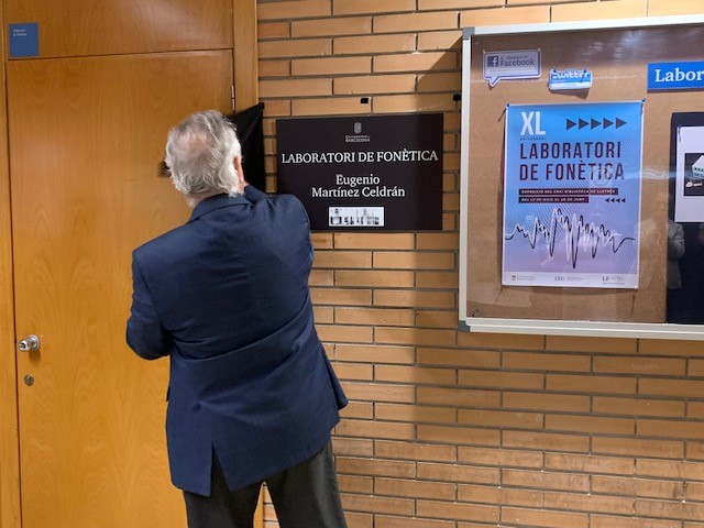 Filologia i Comunicació UB tweet media